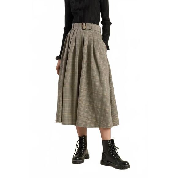 FLYING TOMATO Dresses & Skirts - NEW FLYING TOMATO mood allure full skirt in grey stripes